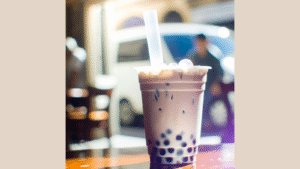 Vaso de bubble tea con taro y perlas de tapioca color lila
